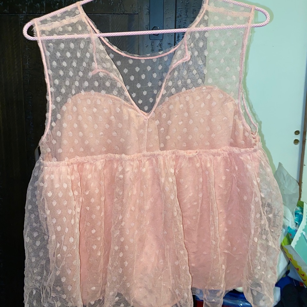 Cute pink shirt !